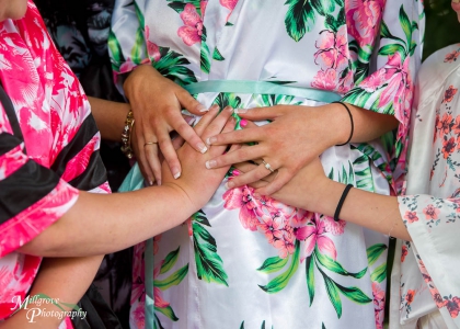 Bride Rachel's little baby bump