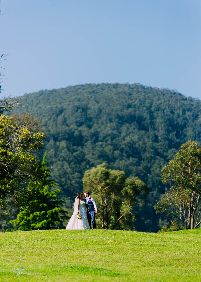 Portrait of Bride and Groom at Warburton Golf Club