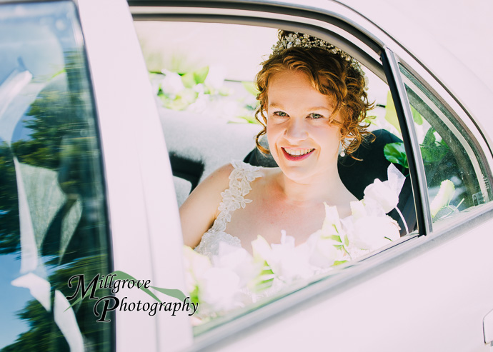 A wedding ceremony at Alowyn Gardens