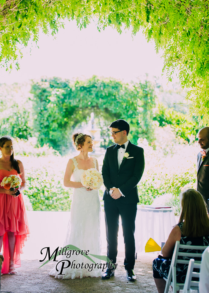 A wedding ceremony at Alowyn Gardens