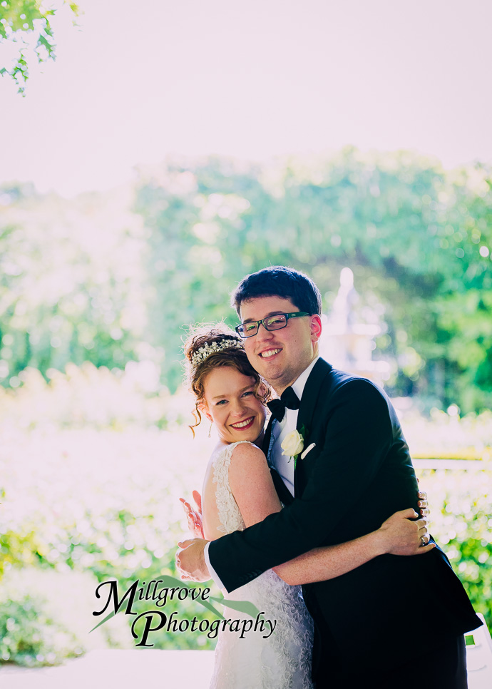 A wedding ceremony at Alowyn Gardens